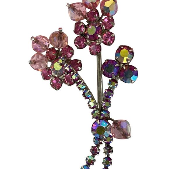 Elegant Pink Floral Brooch Austrian Crystals Aurora Borealis flower spray Vtg - Picture 5 of 6